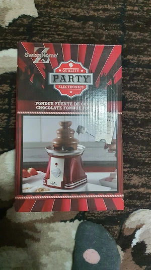 Fântână de ciocolată - imagine 4