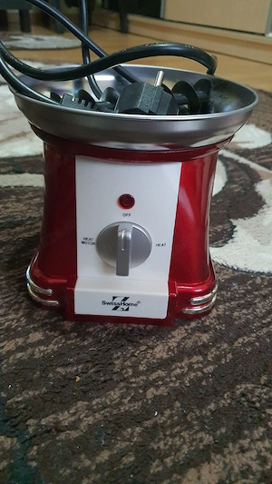 Fântână de ciocolată - imagine 3