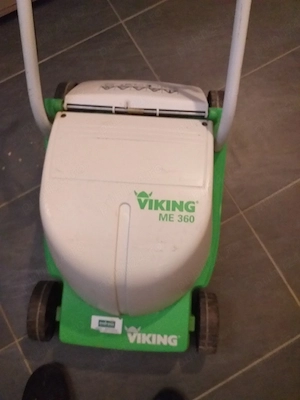   Viking masina de tuns gazonul  - imagine 2