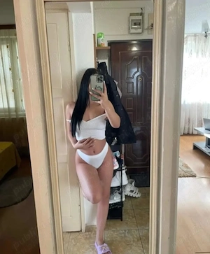 Discreta , atenta și extrem de plăcu