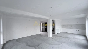 Casa Individuala - 5 camere - 3 bai - 400mp - imagine 13