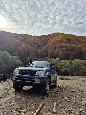 Toyota Land Cruiser Prado 90 - imagine 2