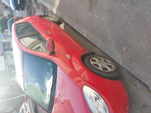 Vand Dacia Sandero 2009 pret 1800 euro  negociabil nu are asigurare si Itp  - imagine 6