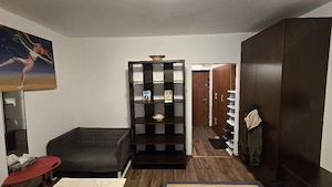 inchiriez garsoniera zona diham mega mall stadionul national.