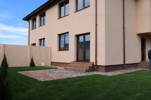 Predare la Cheie, Curte Amenajata, Toate Utilitatile in Uz