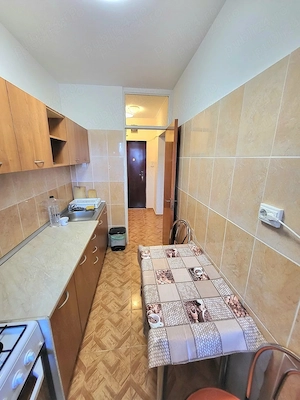 Inchiriez garsoniera metrou 1Decembrie - imagine 5