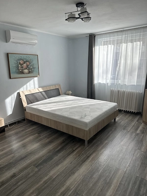 Proprietar închiriez apartament 3 camere   vilă   zona Ion ionescu - imagine 2