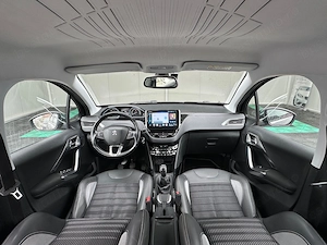 Peugeot 2008 1.2 Benzina 110 CP An 2016 - imagine 13