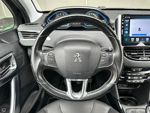 Peugeot 2008 1.2 Benzina 110 CP An 2016 - imagine 6