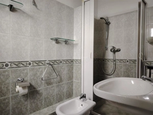 Apartament mobilat si utilat lux, situat ultracentral in Ploiesti - imagine 6