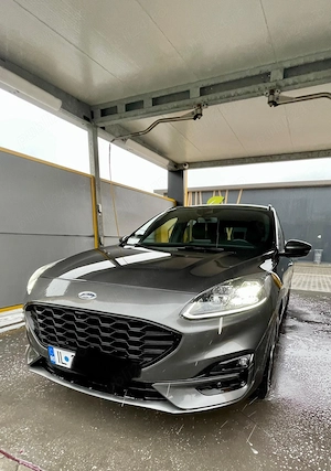 Vând Ford Kuga ST-line - imagine 5