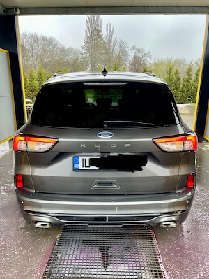 Vând Ford Kuga ST-line - imagine 2