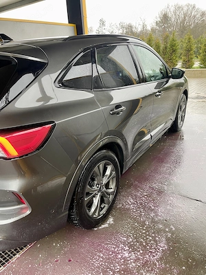 Vând Ford Kuga ST-line - imagine 4