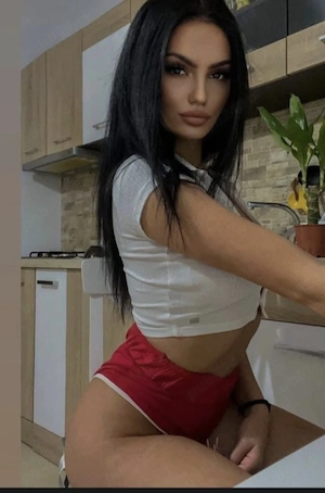 Sunt tot ceea ce ai nevoie