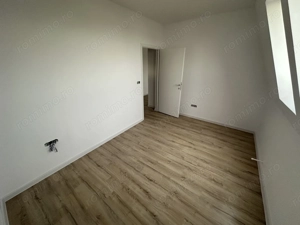 Apartament 2 camere la Mansarda zona Bucovinei - imagine 9