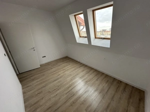 Apartament 2 camere la Mansarda zona Bucovinei - imagine 11