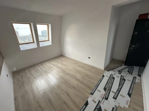 Apartament 2 camere la Mansarda zona Bucovinei - imagine 2