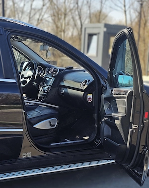 Mercedes-Benz ML 320 CDI 4MATIC | 7G-Tronic | Pachet Offroad | Rear Entertainment | - imagine 9