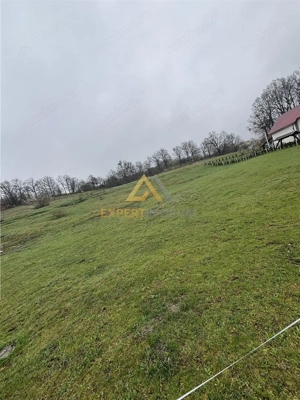 Teren intravilan de vanzare