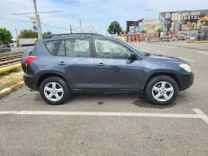 vand toyota rav 4 - imagine 2