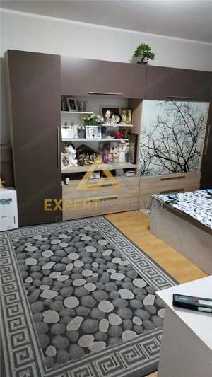 Apartament 3 camere Ultracentral Vis-a-vis SRI