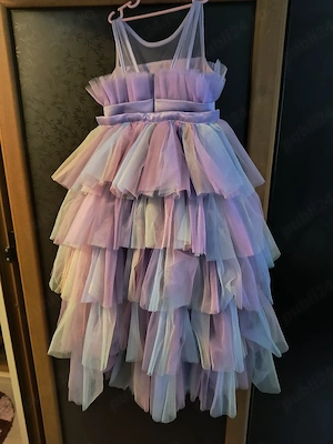 Rochita fetite cu trenă