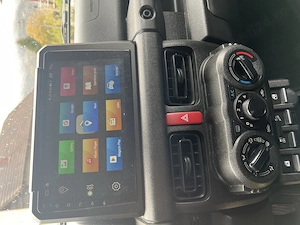 Suzuki Jimny vând  schimb - imagine 5