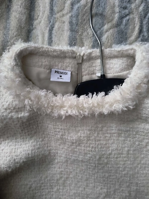 Rochita fetite cu buzunare 