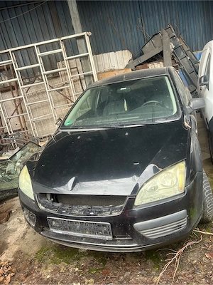 Dezmembrez Ford Focus