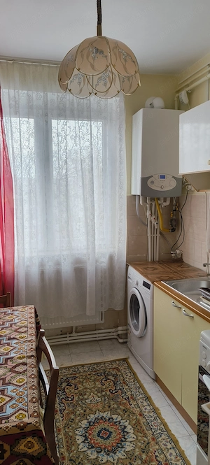 Ofer spre închiriere apartament 2 camere zonă ultracentrala