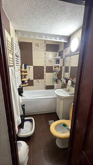 Vând apartament 2 camere  - imagine 5