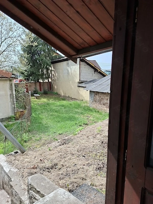 De vinzare casa zona piata de alimente