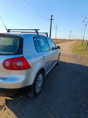 Vand VW GOLF V, an 2007,1.4cm 16V benzina . - imagine 3