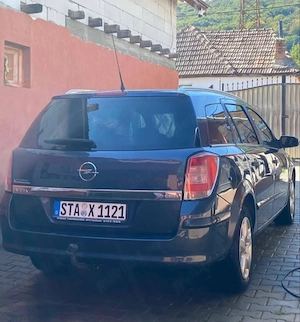 Vând Opel astra 1.9 diesel 2008  6 trepte - imagine 2