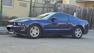 Vand Ford Mustang 2011 - imagine 3