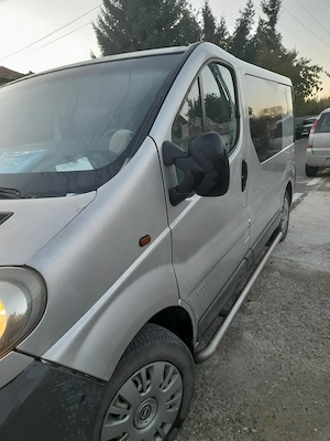 Vand opel vivaro din 2003 - imagine 3