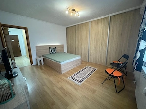 garsoniera tei-parcul circului-modern