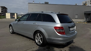 Mercedes C220 CDI W204 Break Automat Navi CarPlay Încălzire Scaune - imagine 5