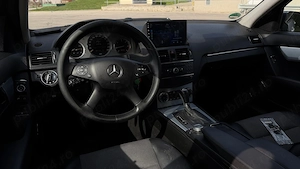 Mercedes C220 CDI W204 Break Automat Navi CarPlay Încălzire Scaune - imagine 9