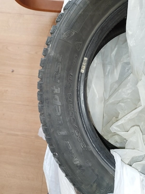 Vând 2 anvelope 205/55/16 aproape noi - imagine 4