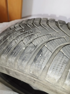 Vând 2 anvelope 205/55/16 aproape noi - imagine 2