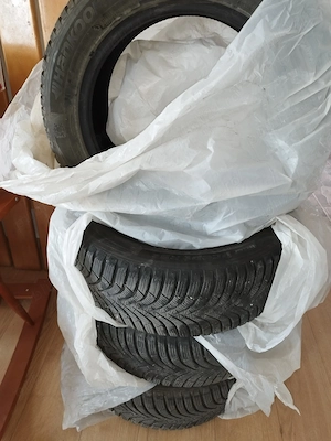 Vând 2 anvelope 205/55/16 aproape noi - imagine 3