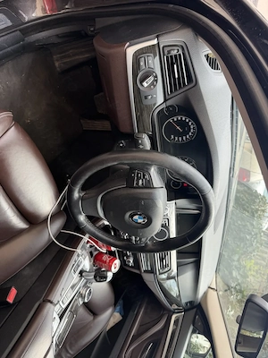 BMW 528i an 2014 245 cai