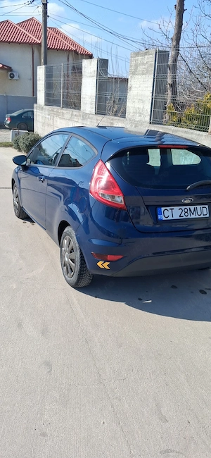 vand ford fiesta - imagine 4