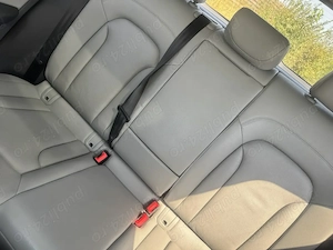 Audi Q3 2.0 T Quattro - imagine 10