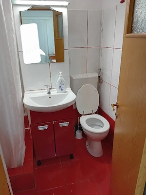 Inchiriez garsoniera, zona centrala  - imagine 5