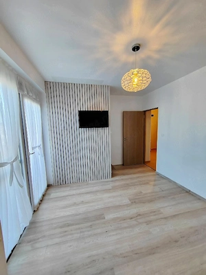 0% comision vând apartament cu o cameră cu 2 dormitoare în bloc nou  - imagine 4