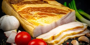 Vând Slănină afumată de casă, preparată tradițional !!!