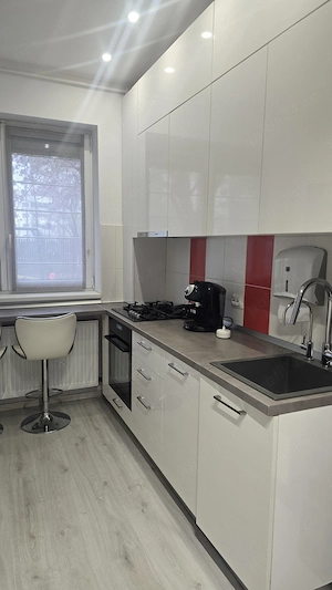 Proprietar, închiriez apartament 3 camere modern zona Theodor Pallady. Prima închiriere. - imagine 4
