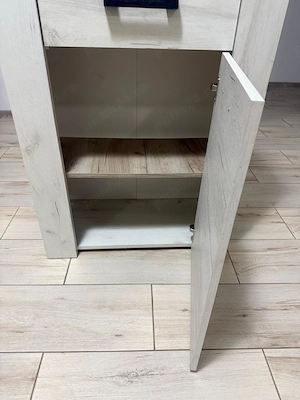 Comodă practică și elegantă   stare foarte bună - imagine 2